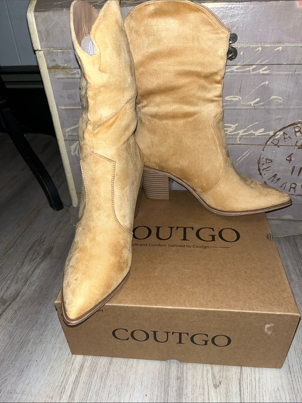 Coutgo Women's Tan Suede Pointed Toe Western Block Heel Boots - Picture 5 of 9